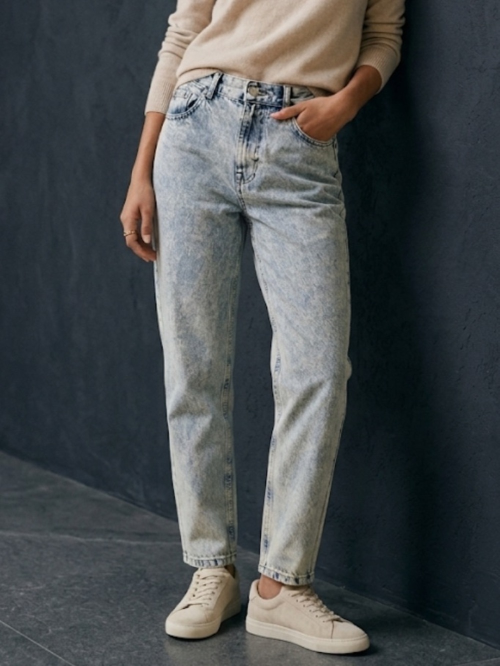 Pull & Bear acid wash high rise mom jeans